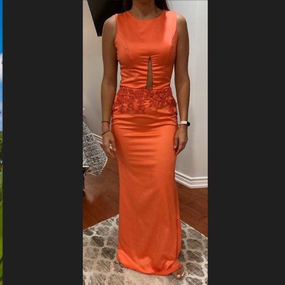 Evening Dress. Rich coral color. Size 8 - Picture 5 of 5